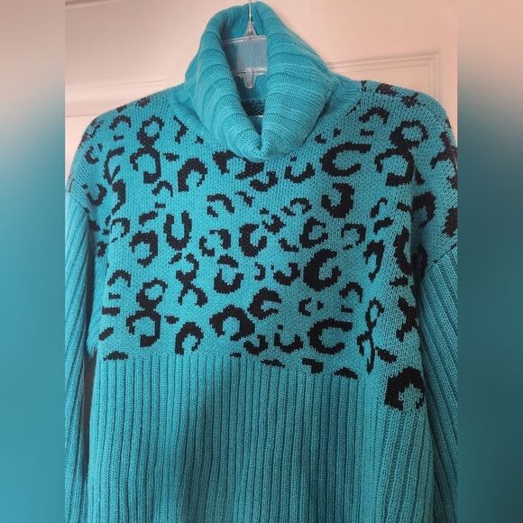NWT Nine West M TurquoisBlackRibbed LeopardKnit Cropped Turtleneck Women Sweater - Picture 11 of 12